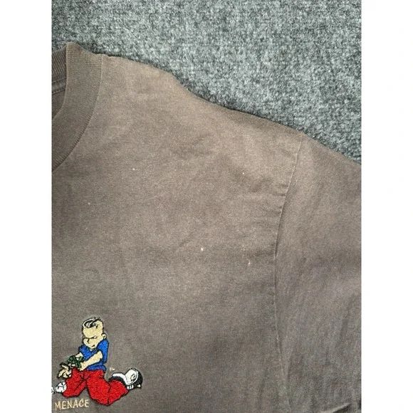 Menace Skateboards T Shirt Size‎ Large Brown Short Sleeve Vtg 90s